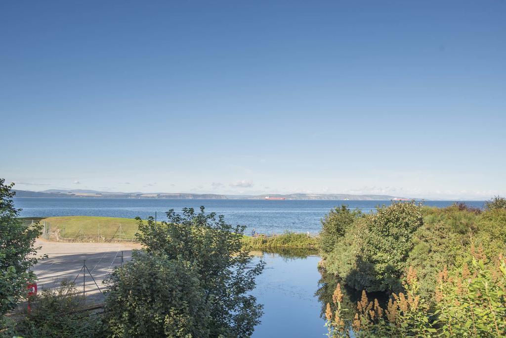 Sea View Lodge Nairn Exterior photo